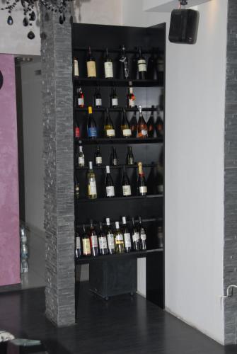 B&B Rose - image 8