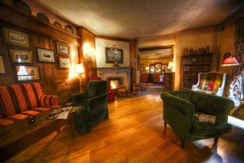 13702571 Villa Novecento Romantic Hotel - Estella Hotel Collection