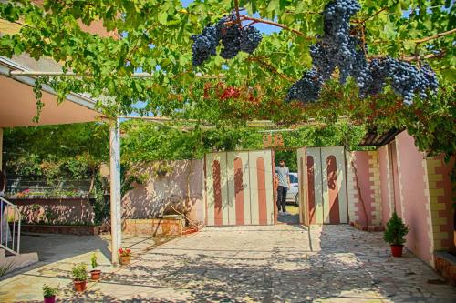 Iekārtas, Ashot & Gohar B&B in Čiva