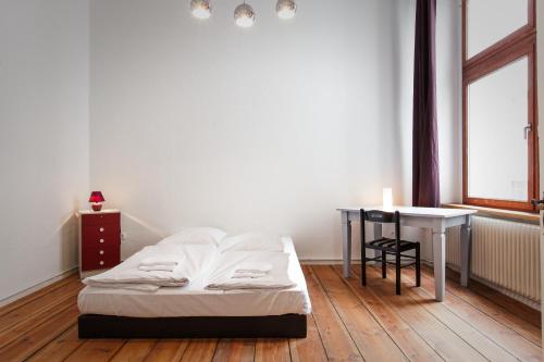 3 Bedroom Apartment (ACERE), Berlin (zdjęcie 7)