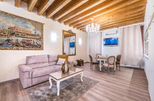 CA' TEATRO VECCHIO 2