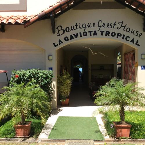 Hotel La Gaviota Tropical in Playa Hermosa (Guanacaste)