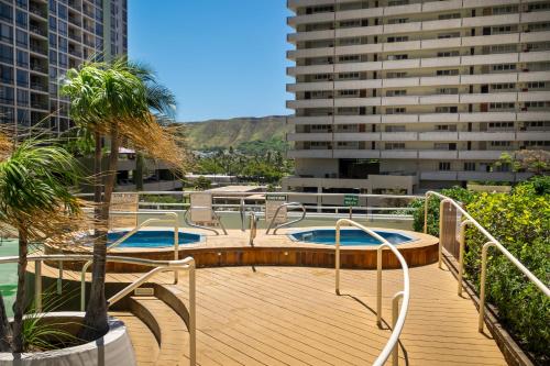 Sweetwater at Waikiki 2