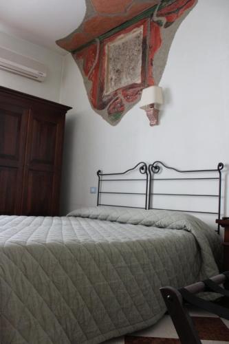 Villa Cosilinum Villa Cosilinum is a popular choice amongst travelers in Padula, whether exploring or just passing through. The property has everything you need for a comfortable stay. Service-minded staff will welco