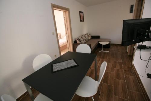 Ruža Apartments - image 6