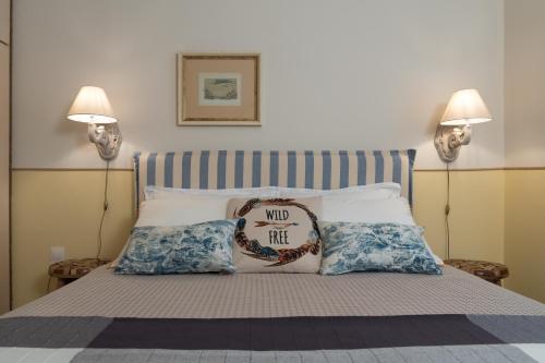 Absolute Athens III - image 13