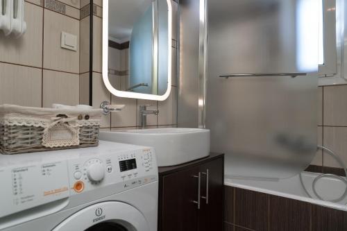 Apartment image 4