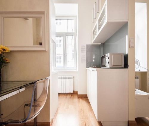 Elegant Apartment Foksal - main image