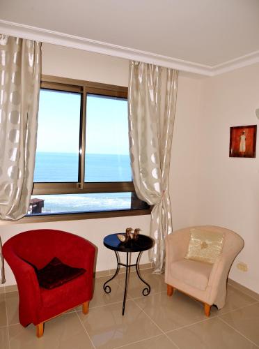 Apartments on the Beach 4