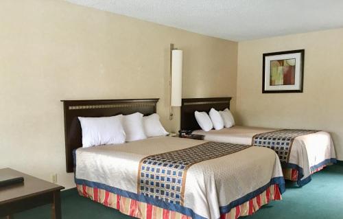 River's Edge Lodge 5
