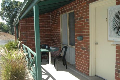 Collie Forest Motel in Collie