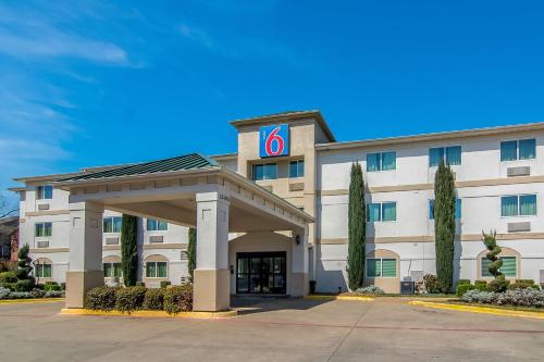 Motel 6 Dallas - North