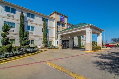 Motel 6-Dallas, TX - North - Richardson