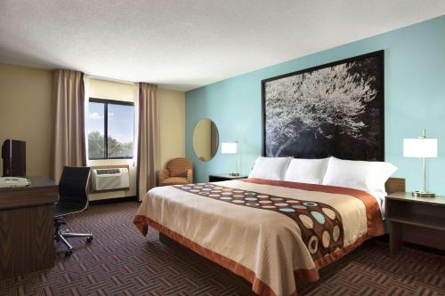 1 queen bed