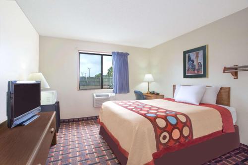 Super 8 By Wyndham Douglas in ดักกลาส (GA)