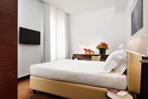 Milano Castello Luxury Apartment, Milán