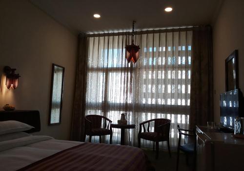 オリエンタル パレス ホテル