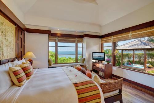 One Bedroom Beachfront Villa