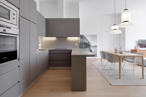 Apartment image 8