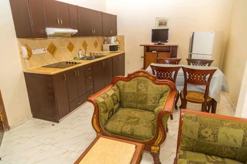 Chrysanthos Boutique Apartments 2