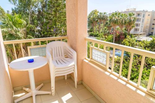 Chrysanthos Boutique Apartments 3