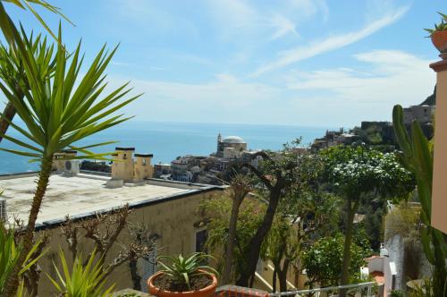 Casa Amore Positano - Tap to explore photos