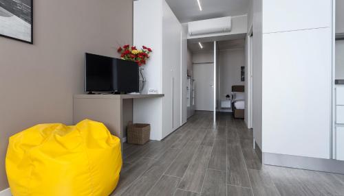 Italianway-Cadorna 10 Flat - image 6