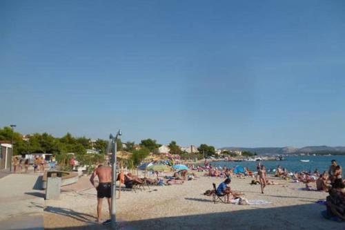  Apartment Jevic in Raslina