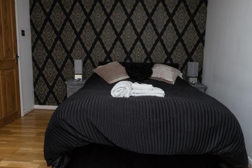 Hullidays - Piazza Suite Trinity Square - image 6