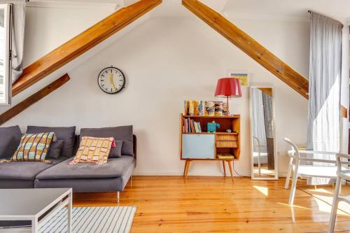  Charming light-filled loft apartment in Alfama in Lissabon