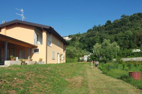 CASCINA LEGNAGO - bilocale a 6 chilometri da SALO' - Apartment - Villanuova sul clisi