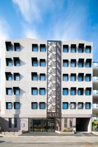 Bejárat, Best Western Hotel Journel Saint-Laurent-du-Var in Saint-Laurent-du-Var