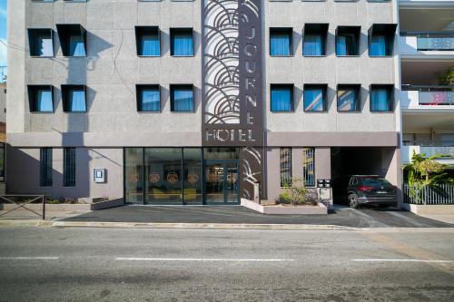 Best Western Hôtel Journel Saint-Laurent-du-Var - image 10