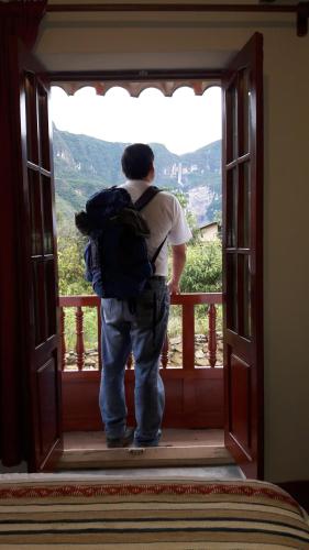 Gallito de las Rocas Lodge y Travel