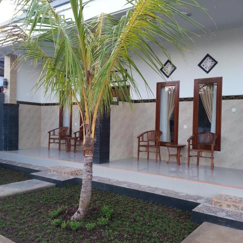 Double Room with Patio image 1