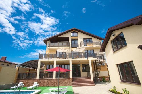 Karamel Guest house - image 4