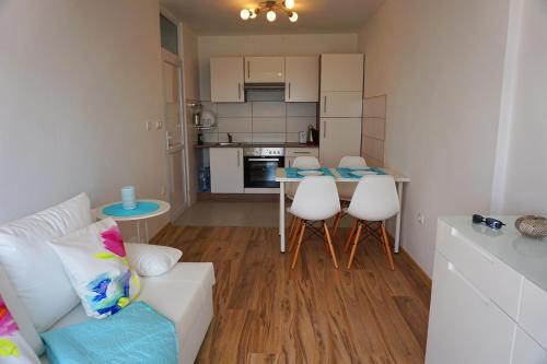 virtuve, Apartment Sunset in Prizna