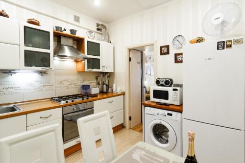 Apartment SKIPPER on the Italian Blvd City center