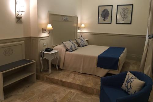 Hotel La Colonnina - main image