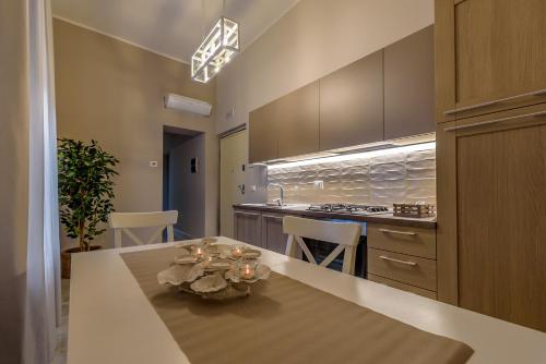 Marie Claire Apartments & Spa 3