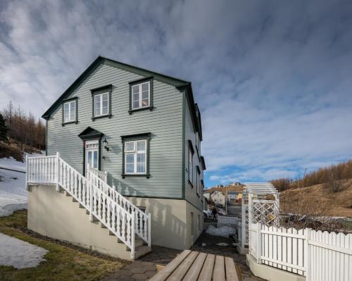 LL Properties - The Old Town Retreat, Akureyri (zdjęcie 2)