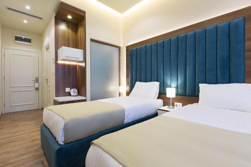 Marquise Hotel Garni - image 3