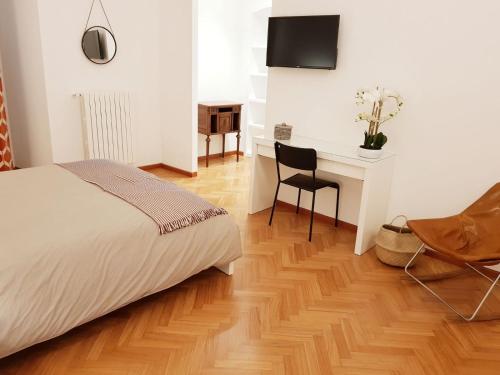 BorgoAntico34 - Luxury Room Room Type - Deluxe Double Room with Balcony