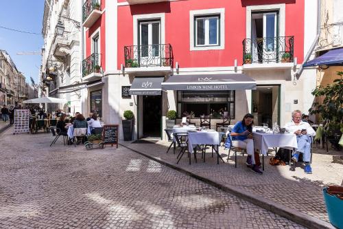 Lisbon Wine Hotel - image 13