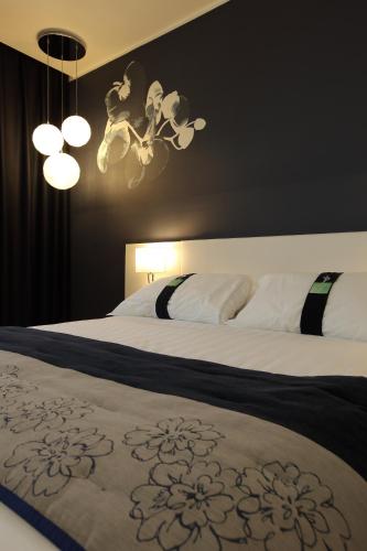 Holiday Inn Milan Nord Zara - main image