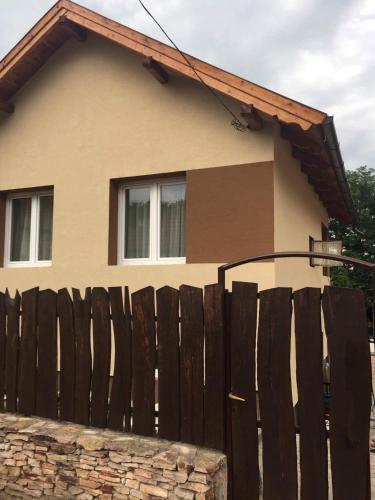  Levendula Apartmanház, Unterkunft in Bogács