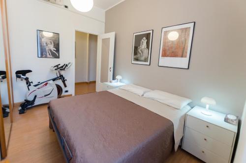 Roomy Central Apartment, Milán
