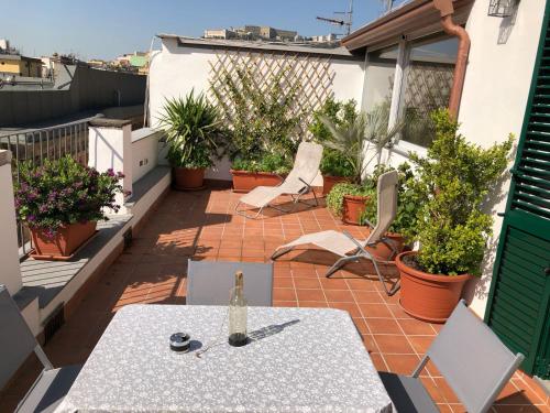 Gregorius Diamerisma panoramic terrace, Neapel (Foto 10)