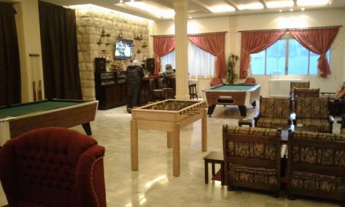 Отдых и развлечения, Palace Hotel in Бчарре