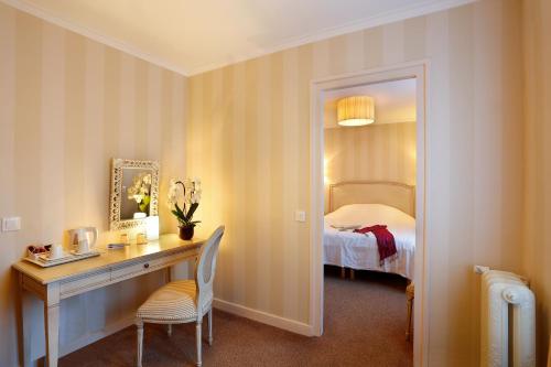 Hostellerie des Trois Pigeons, Paray-le-Monial